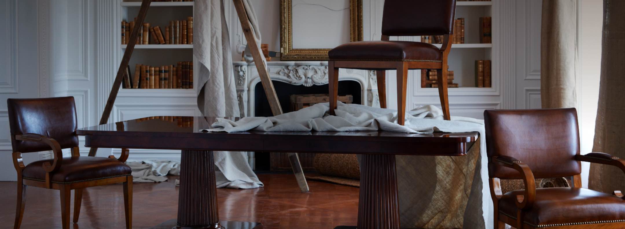 Dining room with chairs and table